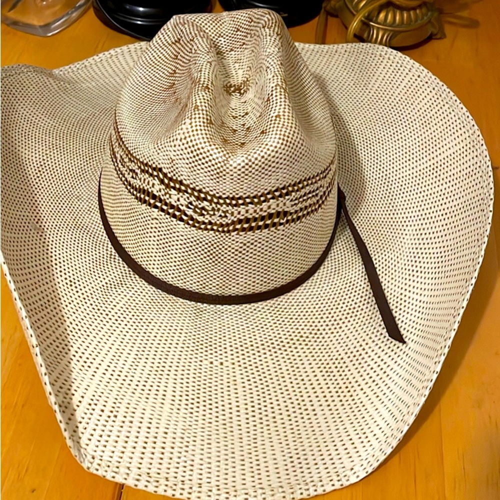 Bangora Hat